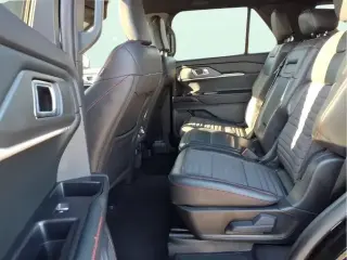 Ford Explorer 2026 AWD ST-Line SUV de 4 puertas
