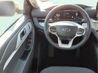 Ford Explorer 2026 AWD Active 4dr SUV