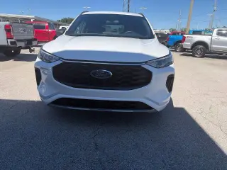 Ford Escape 2023 ST-Line 4dr SUV