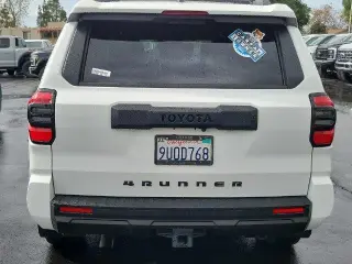 Toyota 4Runner 2025 4x4 SR5 4dr SUV