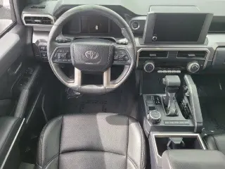 Toyota 4Runner 2025 4x4 SR5 4dr SUV