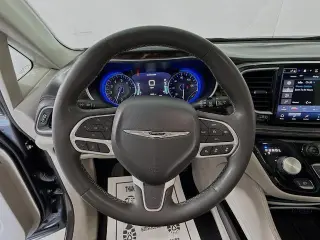 Chrysler Pacifica 2023 Limited 4dr Mini-Van
