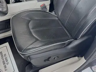Chrysler Pacifica 2023 Limited 4dr Mini-Van
