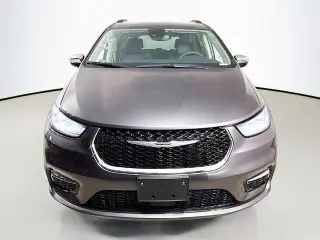 Chrysler Pacifica 2023 Limited 4dr Mini-Van