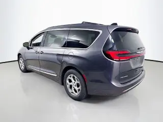 Chrysler Pacifica 2023 Limited 4dr Mini-Van