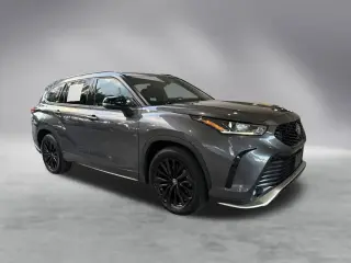 Toyota Highlander 2024 AWD Platinum SUV de 4 puertas
