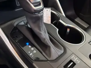 Toyota Highlander 2024 AWD Platinum SUV de 4 puertas