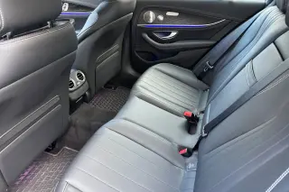 Mercedes-Benz Clase E 2022 tracción total E 450 4MATIC 4dr Sedán