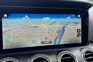 Mercedes-Benz Clase E 2022 tracción total E 450 4MATIC 4dr Sedán