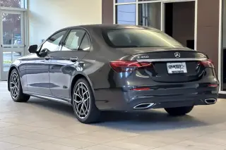 Mercedes-Benz Clase E 2022 tracción total E 450 4MATIC 4dr Sedán