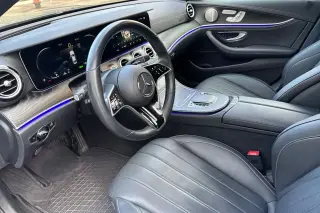 Mercedes-Benz Clase E 2022 tracción total E 450 4MATIC 4dr Sedán