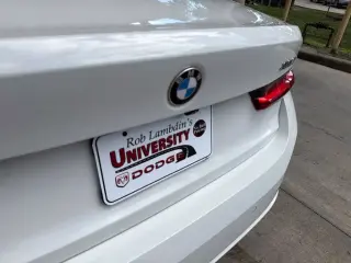 BMW Serie 3 2024 330i Sedán 4 puertas