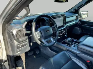 Ford F-150 2024 4x4 Lariat 4dr SuperCrew 5.5 ft. SB