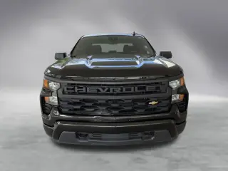 Chevrolet Silverado 1500 2023 4x2 Custom 4dr Crew Cab 5.8 ft. SB