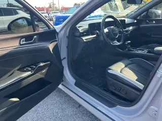 Kia K5 2025 GT-Line 4dr Sedán