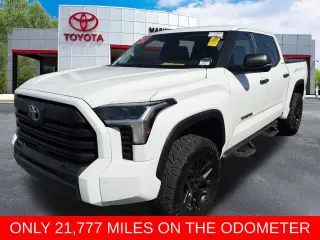 Toyota Tundra 2024 4x4 SR5 4dr CrewMax Cab Pickup SB