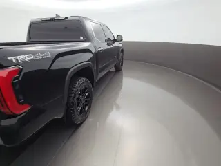 Toyota Tundra 2023 4x4 Limitado 4dr Cabina CrewMax Pickup SB