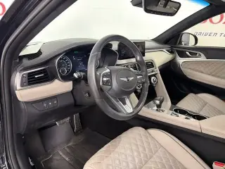 Genesis G70 2023 3.3T Standard 4dr Sedán