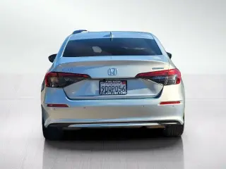 Honda Civic 2023 Touring Sedán de 4 puertas