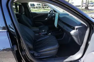 Ford Mustang Mach-E 2024 Select 4dr SUV