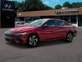 Hyundai ELANTRA 2025 SEL Sport 4dr Sedán
