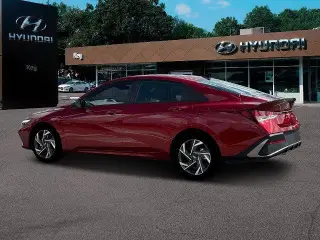 Hyundai ELANTRA 2025 SEL Sport 4dr Sedán