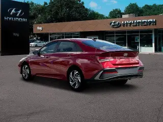 Hyundai ELANTRA 2025 SEL Sport 4dr Sedán