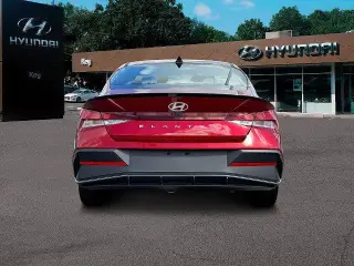 Hyundai ELANTRA 2025 SEL Sport 4dr Sedán