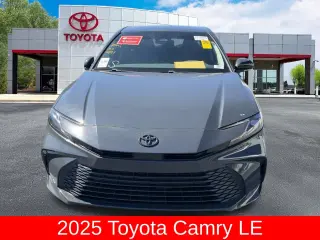 Toyota Camry 2025 SE 4dr Sedan