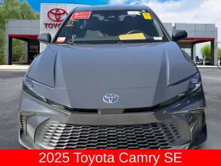 Toyota Camry 2025 SE 4dr Sedán
