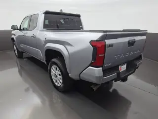 Toyota Tacoma 2025 4x4 SR5 4dr Double Cab 5.0 ft SB