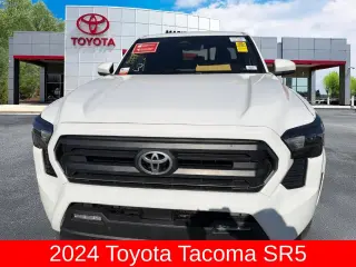 Toyota Tacoma 2024 4x2 SR5 4dr Double Cab con 5.0 ft SB