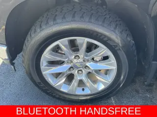 Chevrolet Silverado 1500 2021 4x4 LTZ 4pt Cabineta Completa 1.77 m SB