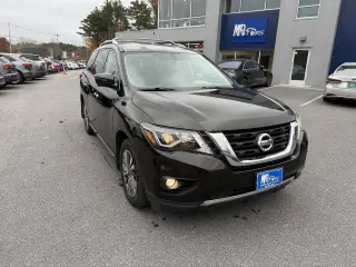 2017 Nissan Pathfinder
