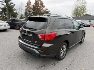 2017 Nissan Pathfinder