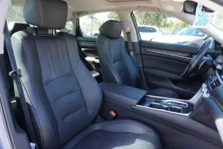 Honda Accord 2021 Touring 4dr Sedán
