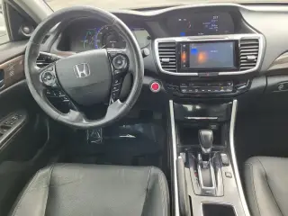 Honda Accord Hybrid 2017 Touring Sedán 4 puertas