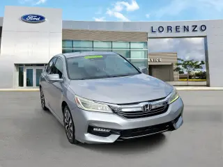 Honda Accord Hybrid 2017 Touring Sedán 4 puertas