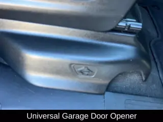 Ram 1500 2021 4x2 Big Horn 4dr Crew Cab 5.6 ft. SB Pickup