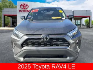 Toyota RAV4 2025 LE 4dr SUV