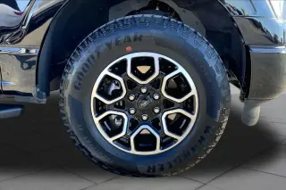 Ford F-150 2023 4x4 XLT 4dr SuperCrew 5.5 ft. SB