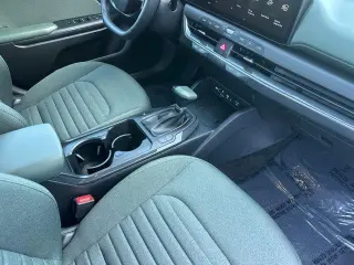 Kia K4 2025 EX 4dr Sedán
