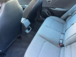 Kia K4 2025 LXS 4dr Sedán