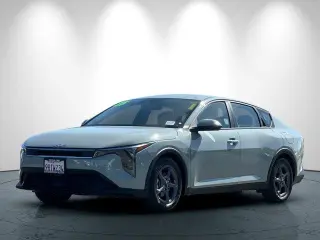 Kia K4 2025 LXS 4dr Sedán