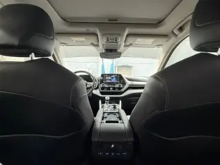 Toyota Highlander 2020 AWD XLE 4dr SUV