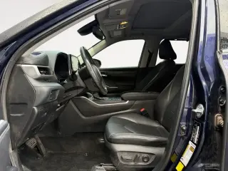 Toyota Highlander 2020 AWD XLE 4dr SUV