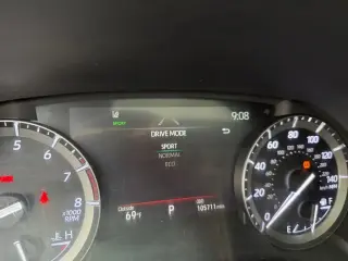 Toyota Highlander 2020 AWD XLE 4dr SUV