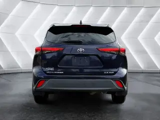 Toyota Highlander 2020 AWD XLE 4dr SUV