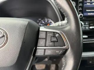 Toyota Highlander 2020 AWD XLE 4dr SUV