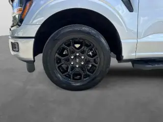 Ford F-150 2025 4x2 XLT 4dr SuperCrew 5.5 ft. SB